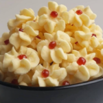 Review Kue Semprit Imlek dengan Rasa Susu Klasik