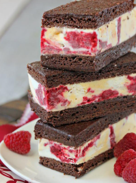 Review Makanan Dessert Manis dengan Tekstur Lembut Lumer