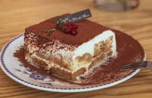 Review Makanan Tiramisu Kue Kopi Italia Paling Lembut