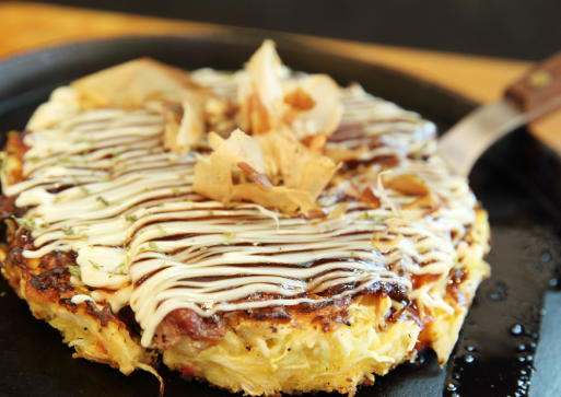 Review Makanan Okonomiyaki Osaka Pancake Gurih Jepang
