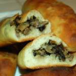 Review Makanan Pirozhki Roti Isi Khas Rusia Paling Enak