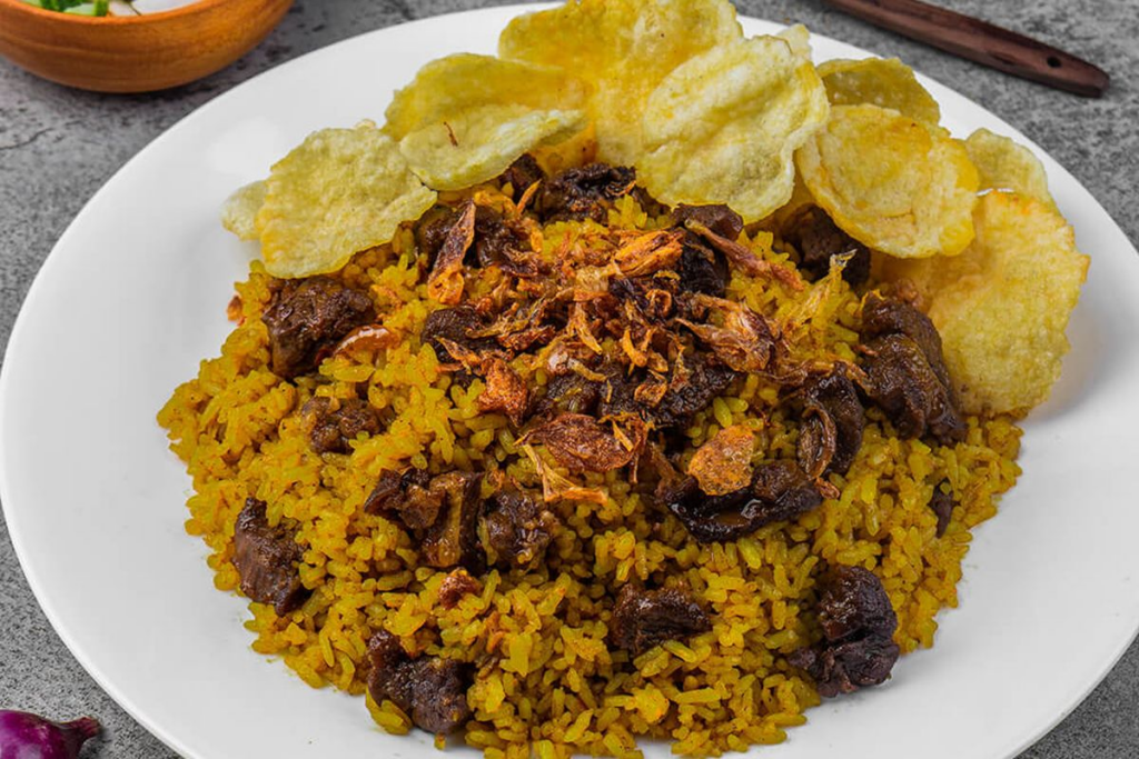 Kenikmatan Nasi Goreng Kambing Kebon Sirih Yang Legendaris