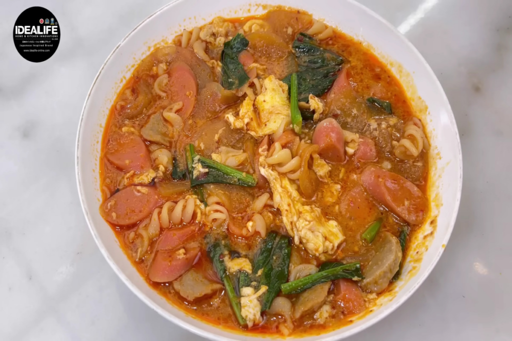 Review Makanan Seblak Sultan Sensasi Pedas Juara di Bandung